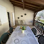 בית נופש La Maison Du Tour De קז'אר